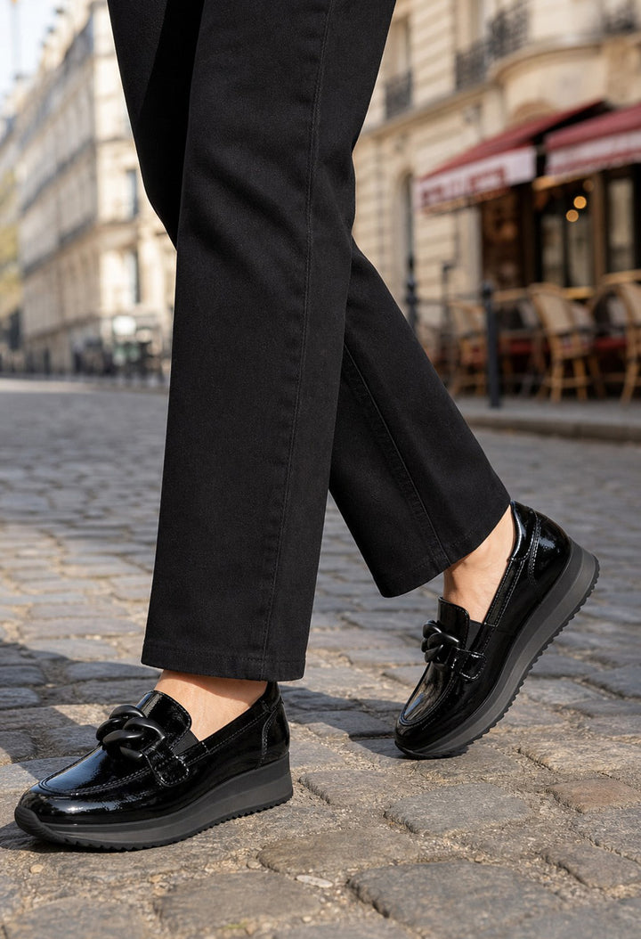 Sporty Chain Loafer
