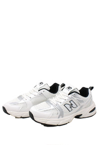 Sporty Look Trainer