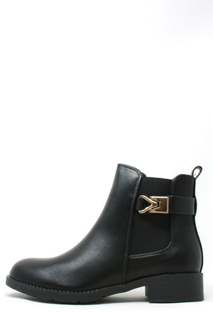 Chelsea Boot with Golden Buckle